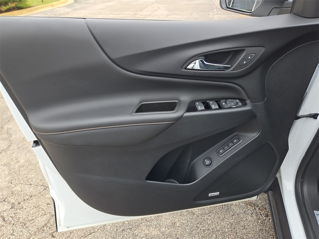 2022 CHEVROLET EQUINOX - Image 21