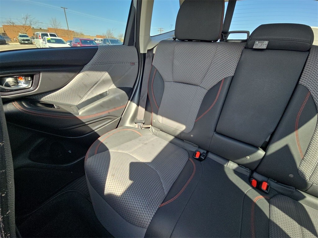 2022 SUBARU FORESTER - Image 12