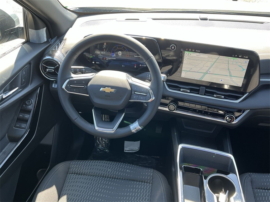 2025 Chevrolet Equinox LT - Photo 21