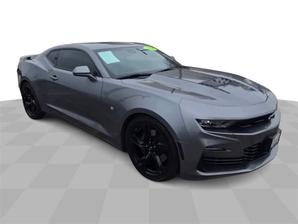 2021 Chevrolet Camaro 2SS photo 2