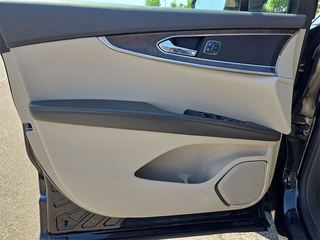 2017 LINCOLN MKX - Image 29