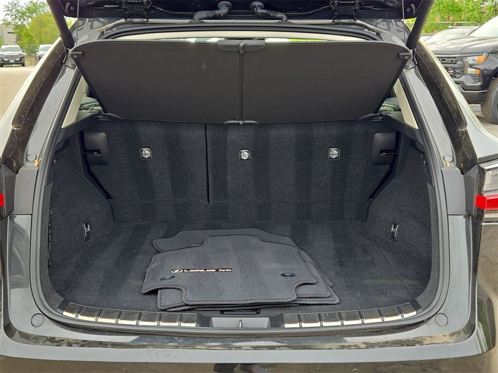 2022 LEXUS NX - Image 33
