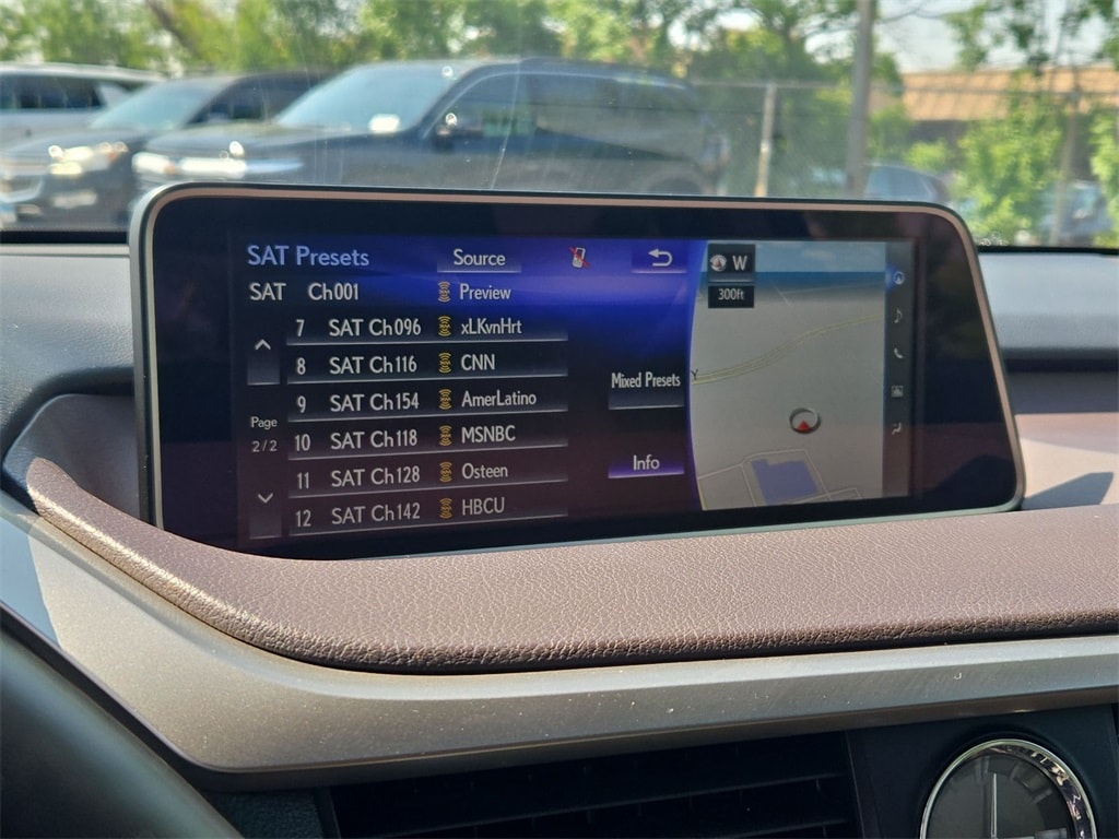 2017 LEXUS RX - Image 19