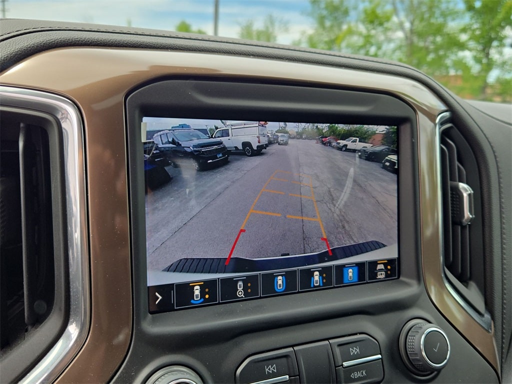 2022 CHEVROLET SILVERADO HD - Image 21