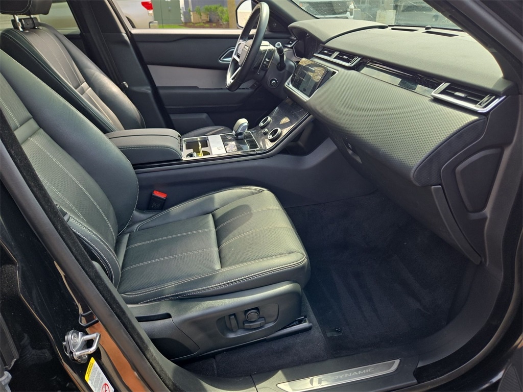 2023 LAND ROVER RANGE ROVER VELAR - Image 29