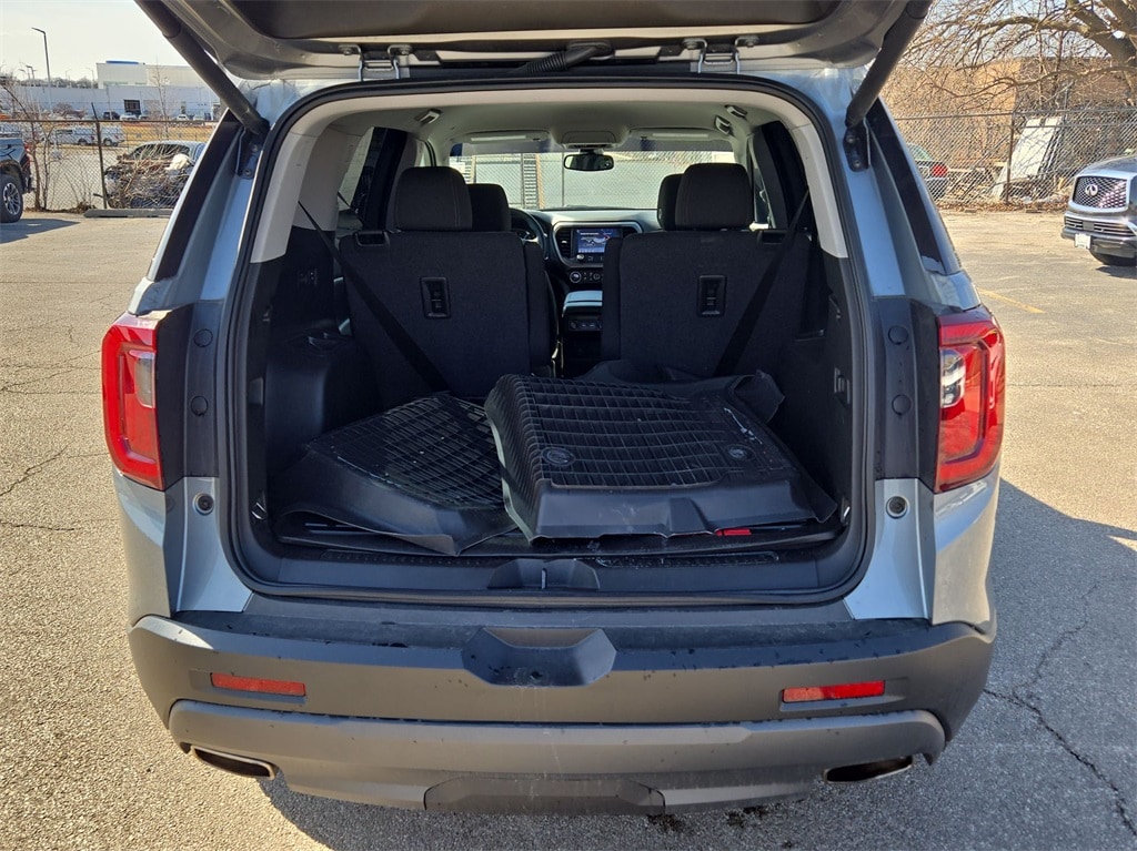 2023 GMC ACADIA - Image 25