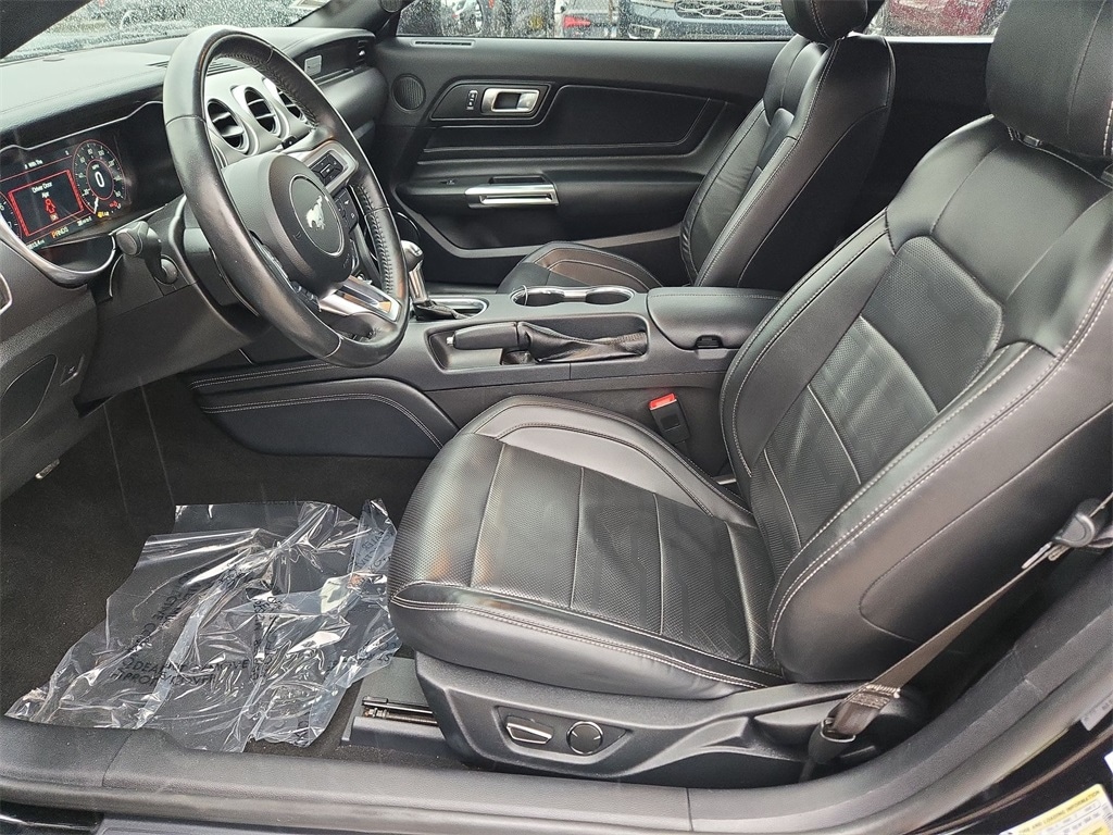 2019 FORD MUSTANG - Image 19