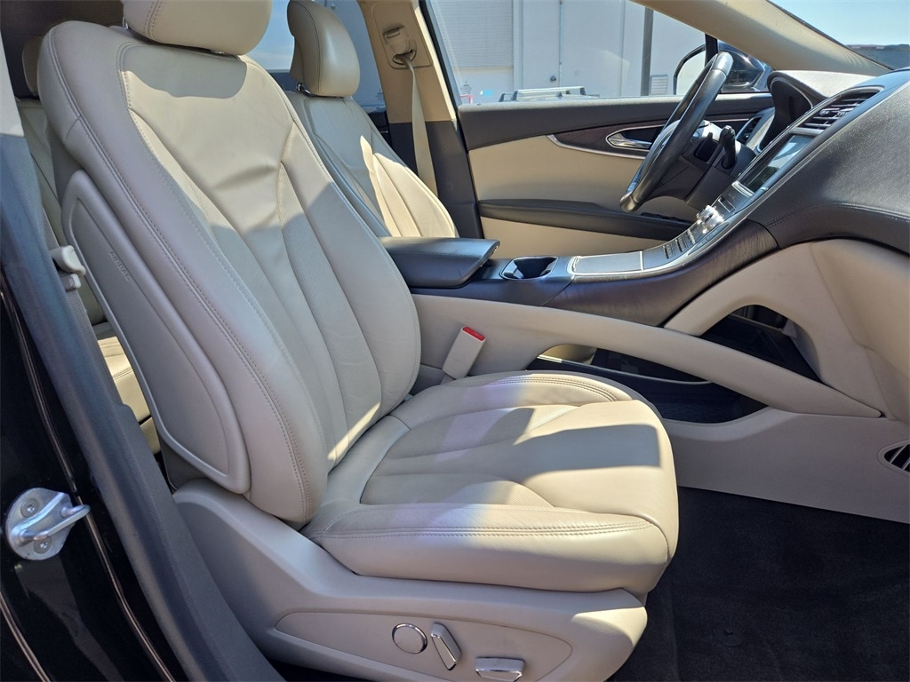 2017 LINCOLN MKX - Image 35