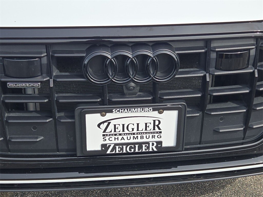 2023 AUDI Q8 - Image 38