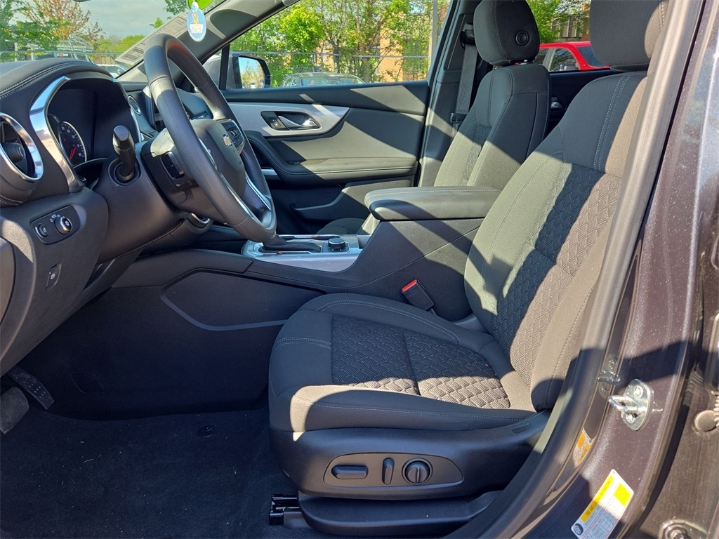 2022 CHEVROLET BLAZER - Image 24