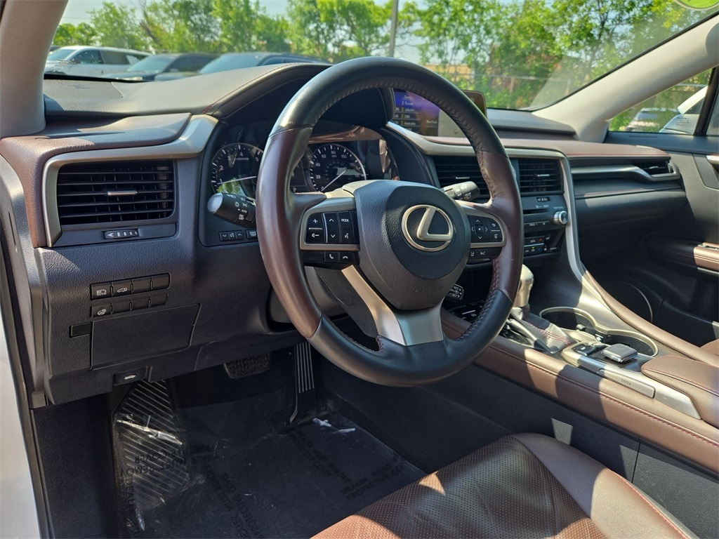 2017 LEXUS RX - Image 16