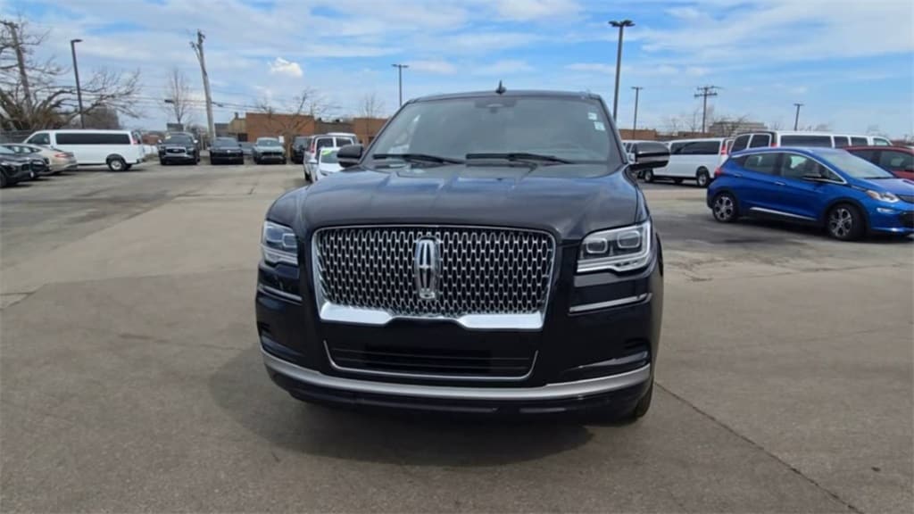 2023 LINCOLN NAVIGATOR - Image 3