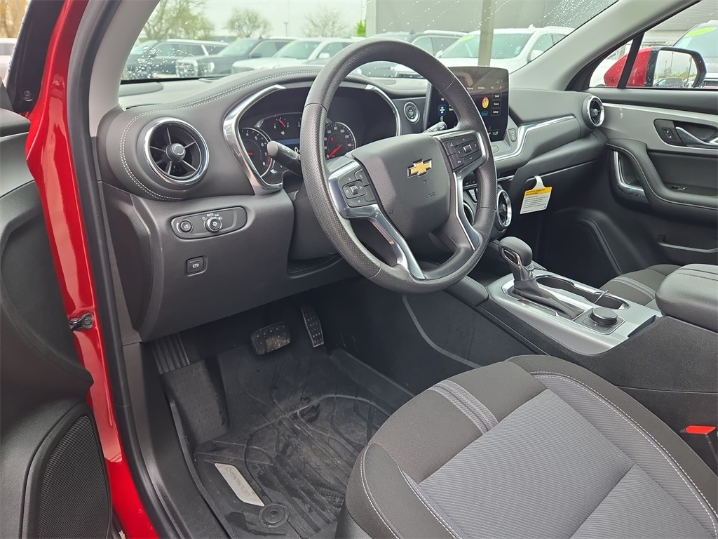 2023 CHEVROLET BLAZER - Image 10