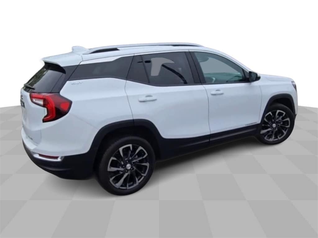 2022 GMC TERRAIN - Image 8