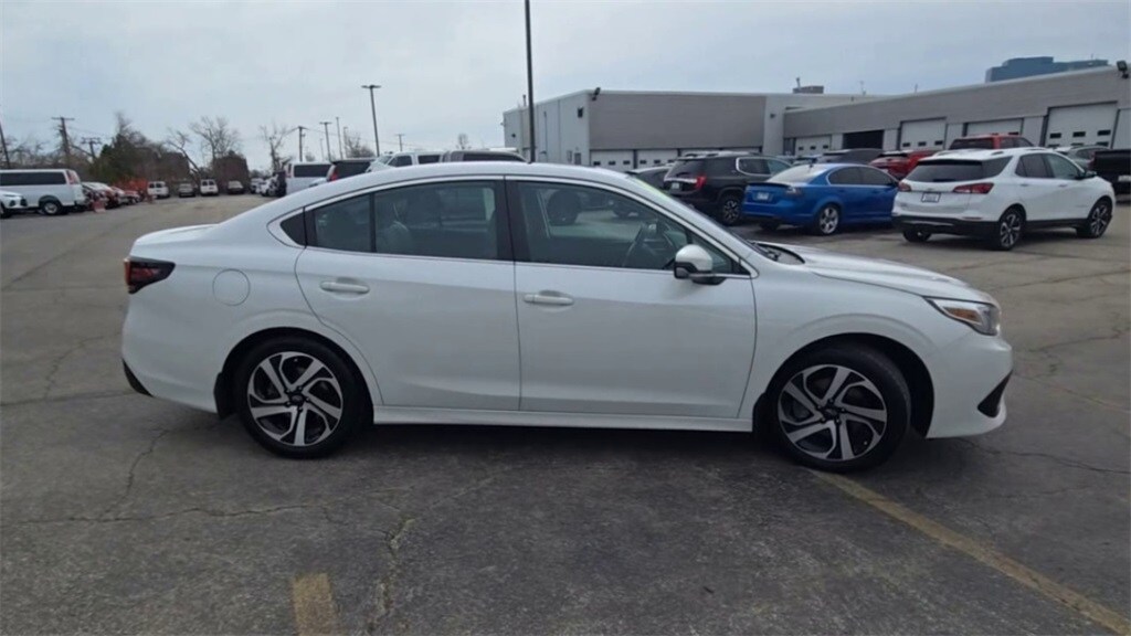 2022 SUBARU LEGACY - Image 9