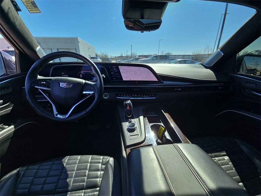 2022 CADILLAC ESCALADE - Image 10