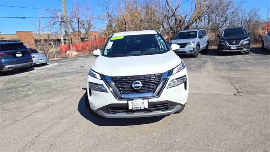 2023 NISSAN ROGUE - Image 3