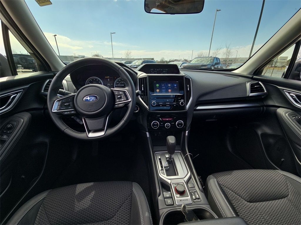 2022 SUBARU FORESTER - Image 10