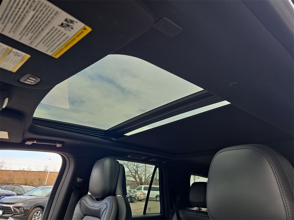 2023 LINCOLN NAVIGATOR - Image 25