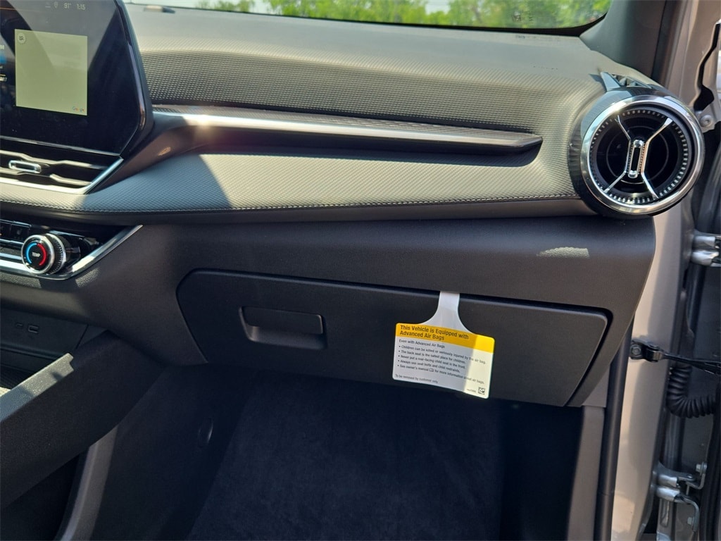 2025 Chevrolet Equinox LT - Photo 35