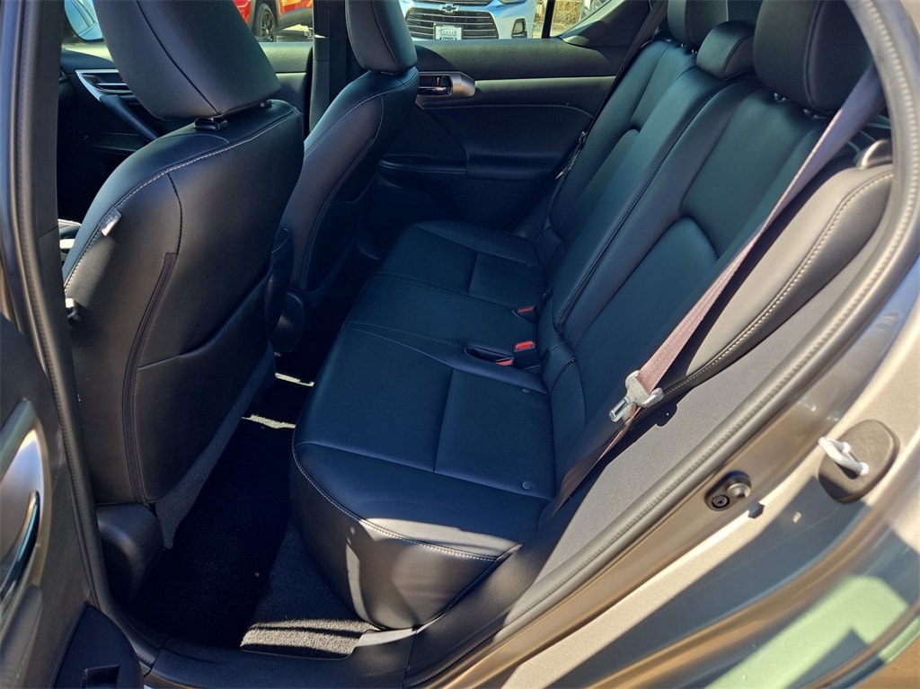 2017 LEXUS CT - Image 29