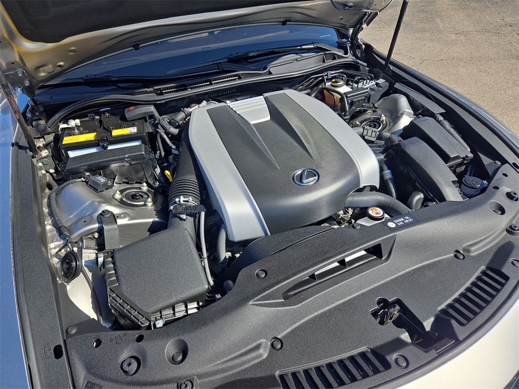 2022 LEXUS IS - Image 36