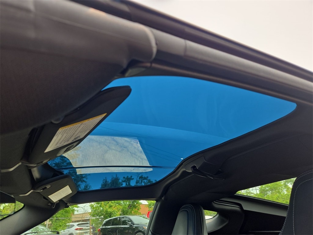 2015 CHEVROLET CORVETTE - Image 25