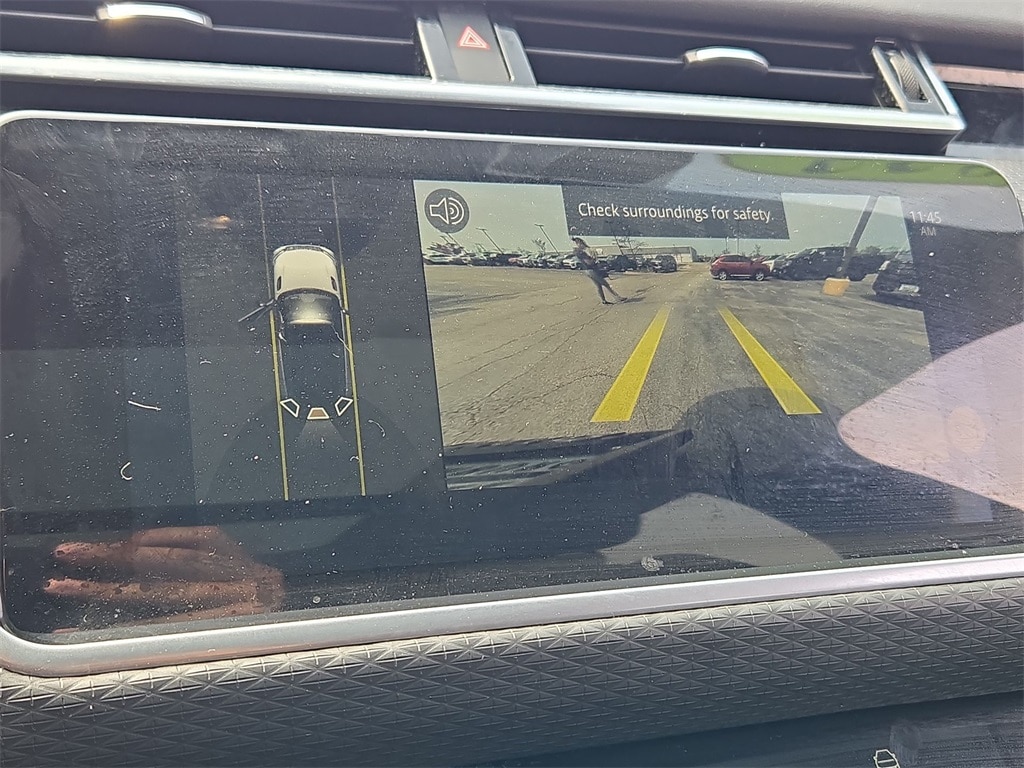 2023 LAND ROVER RANGE ROVER VELAR - Image 15