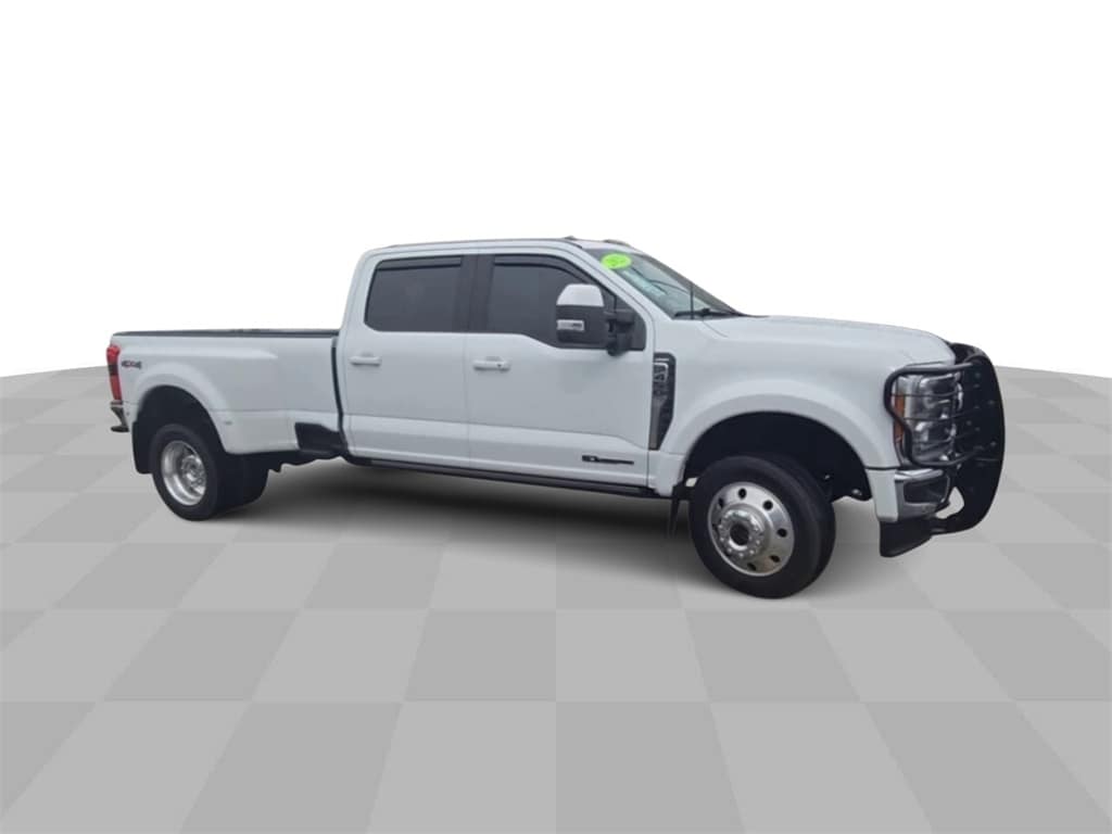 2023 FORD F-450 - Image 2