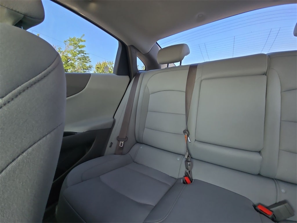 2018 CHEVROLET MALIBU - Image 12