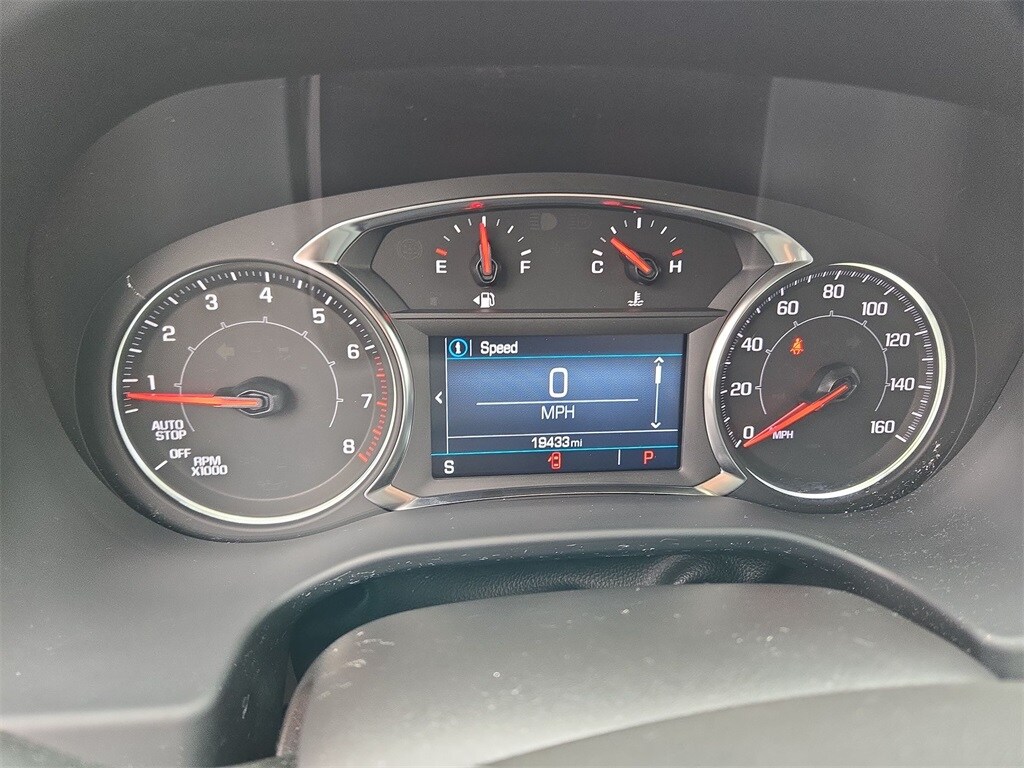 2023 GMC ACADIA - Image 11