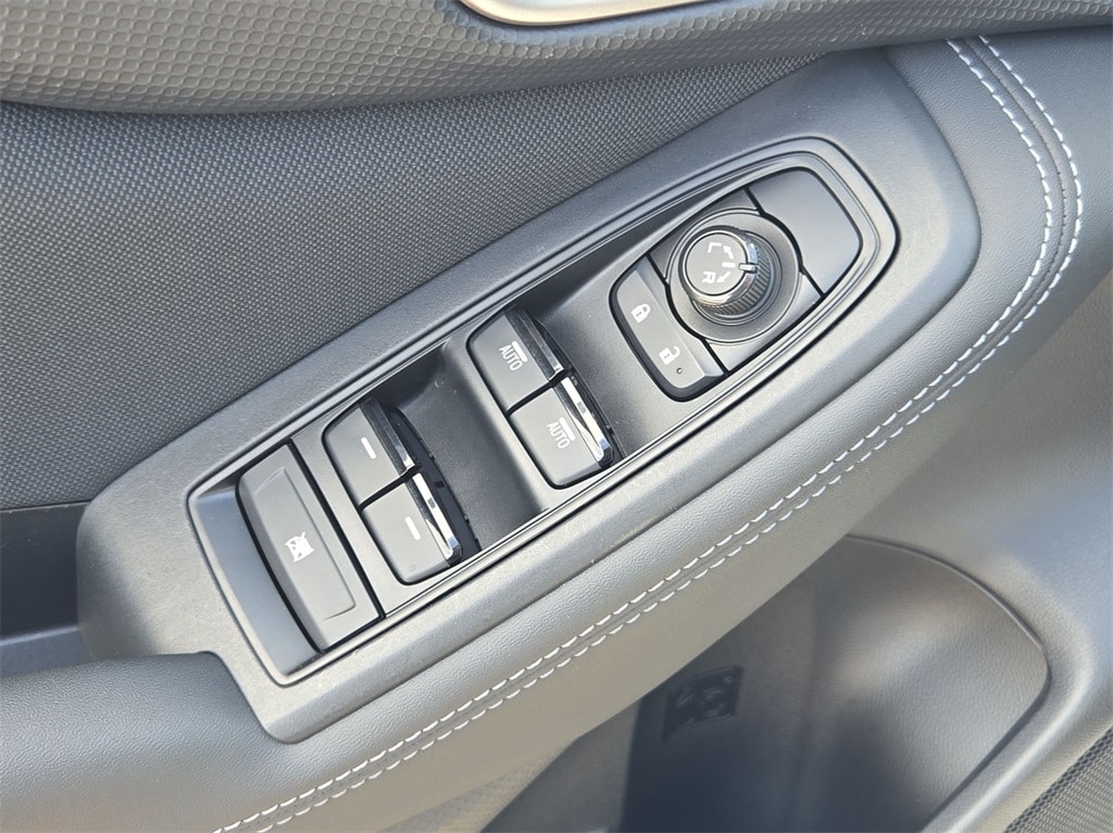 2022 SUBARU FORESTER - Image 29