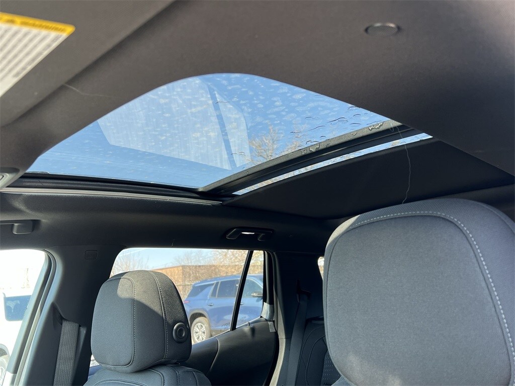 2025 Chevrolet Equinox LT - Photo 19