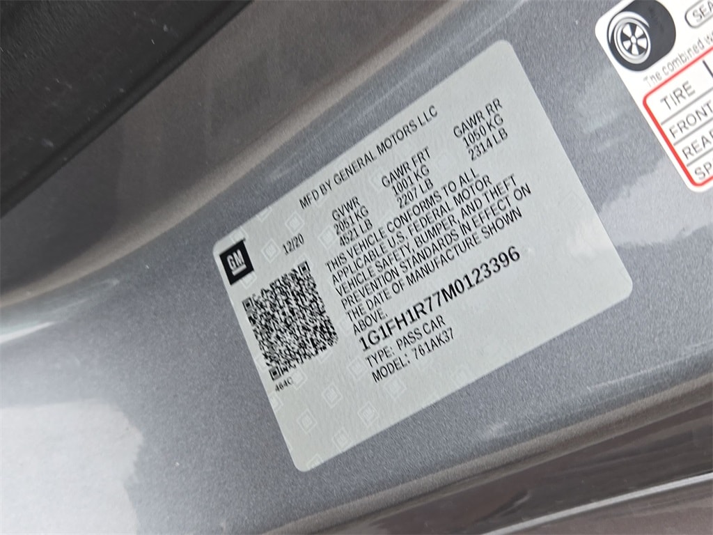 2021 CHEVROLET CAMARO - Image 29