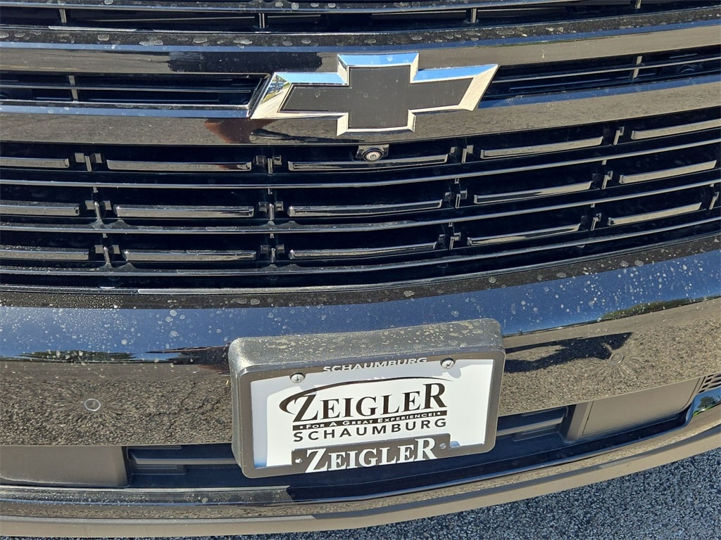 2023 CHEVROLET SUBURBAN - Image 38