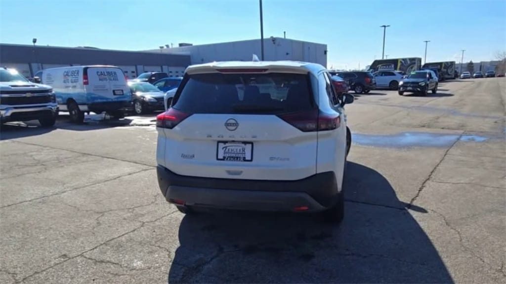 2023 NISSAN ROGUE - Image 7