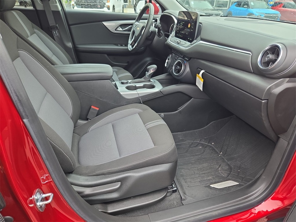 2023 CHEVROLET BLAZER - Image 27