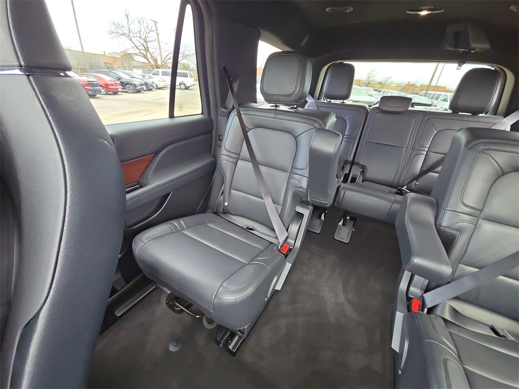 2023 LINCOLN NAVIGATOR - Image 12