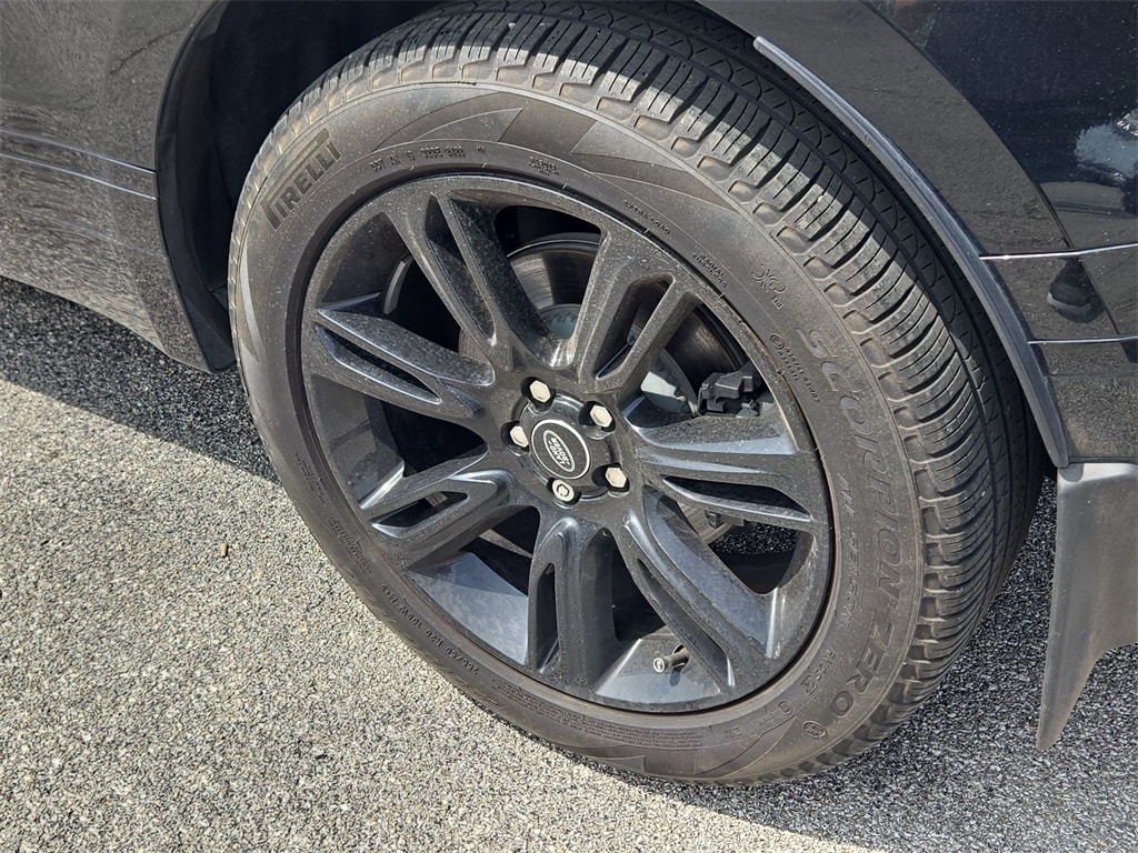 2023 LAND ROVER RANGE ROVER VELAR - Image 34