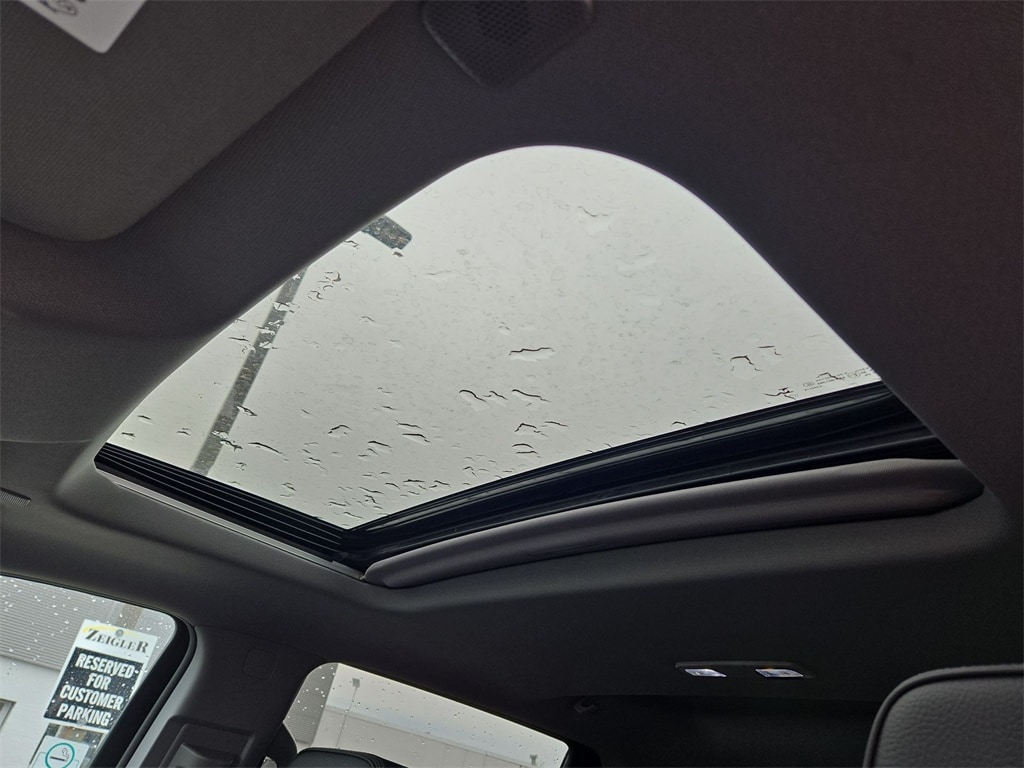 2023 GMC SIERRA - Image 19