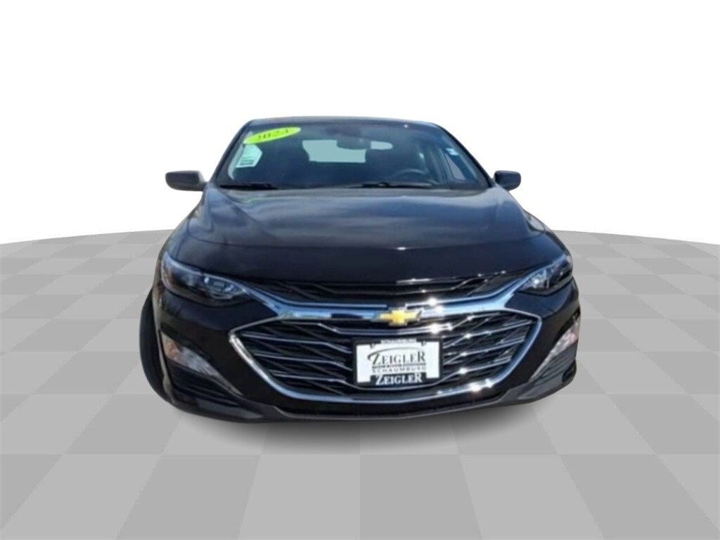 2023 Chevrolet Malibu 1LT photo 4