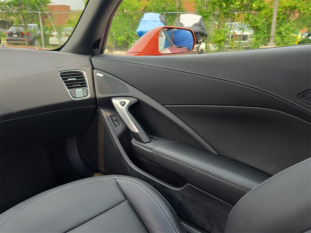 2015 CHEVROLET CORVETTE - Image 11