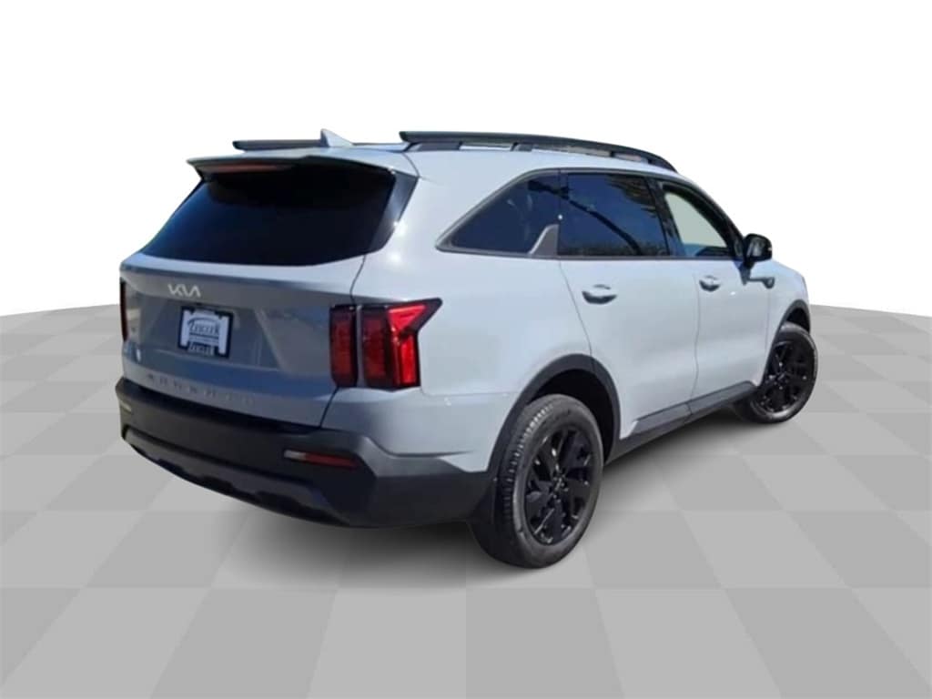 2022 KIA SORENTO - Image 8
