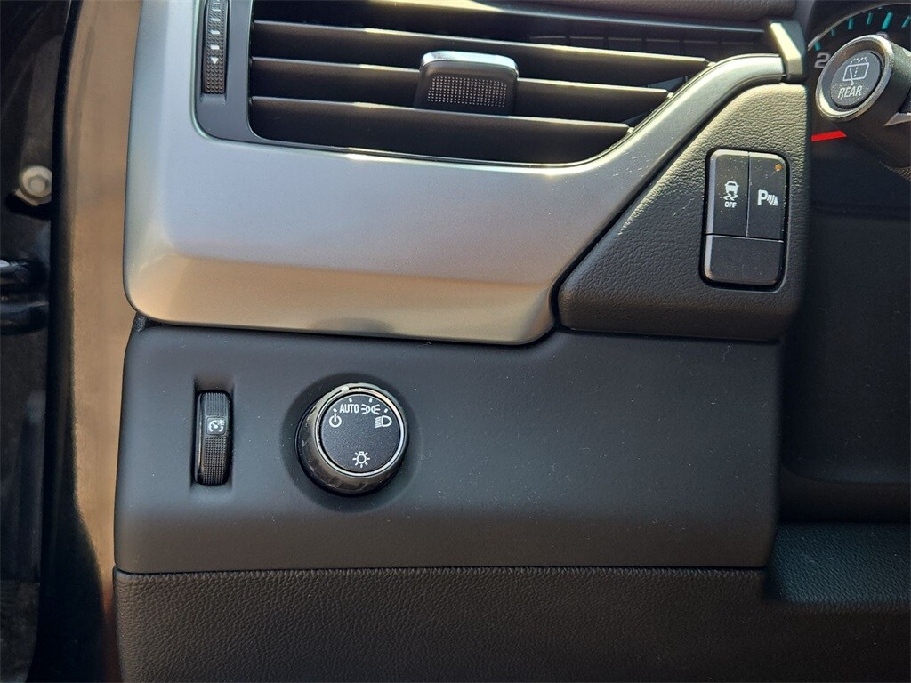 2017 CHEVROLET TAHOE - Image 22