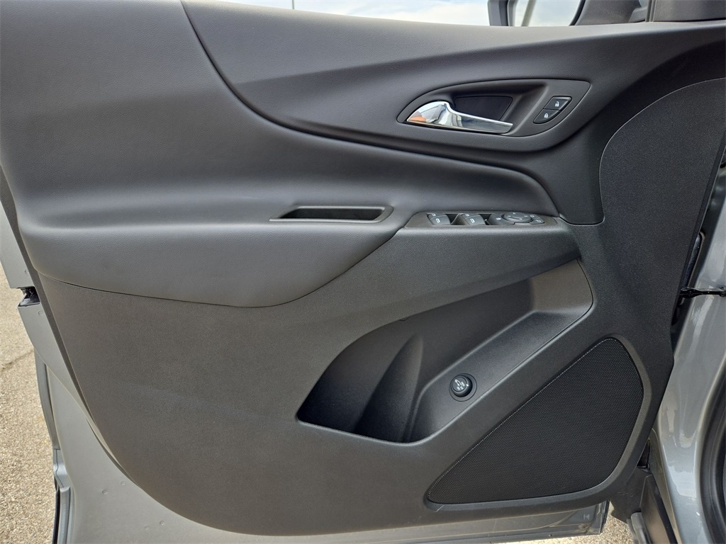 2023 CHEVROLET EQUINOX - Image 27