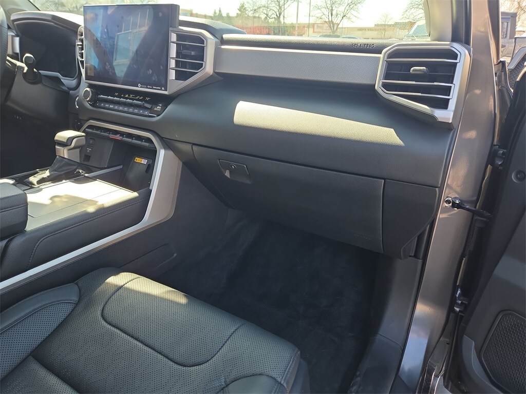 2024 TOYOTA SEQUOIA - Image 29