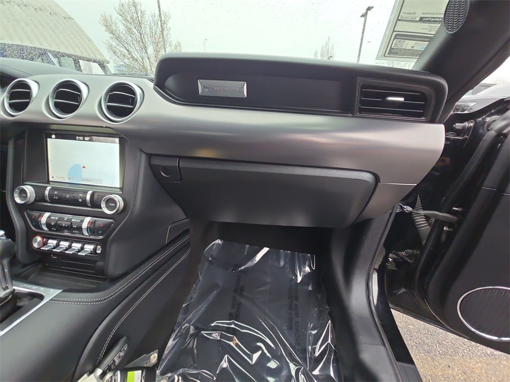 2019 FORD MUSTANG - Image 25