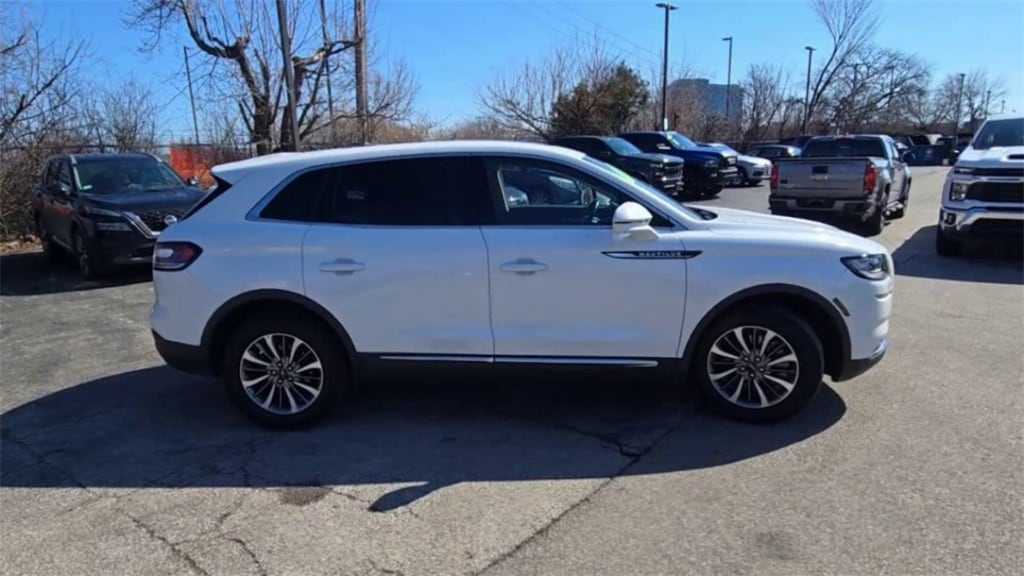 2023 LINCOLN NAUTILUS - Image 9