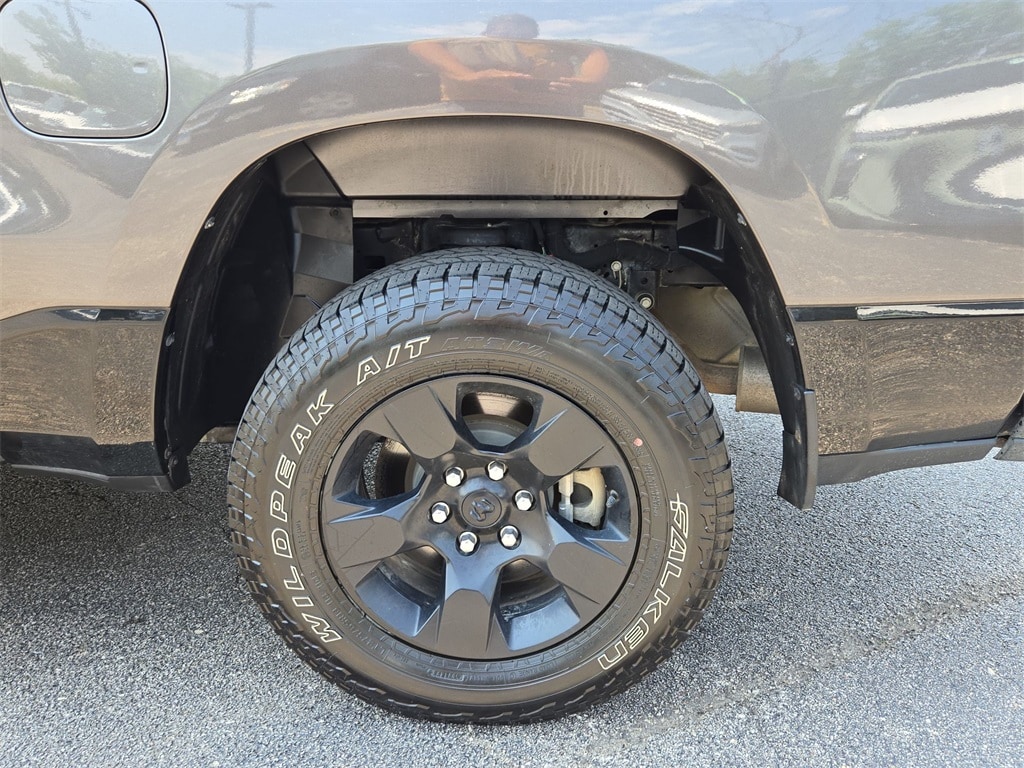 2024 RAM 1500 - Image 39