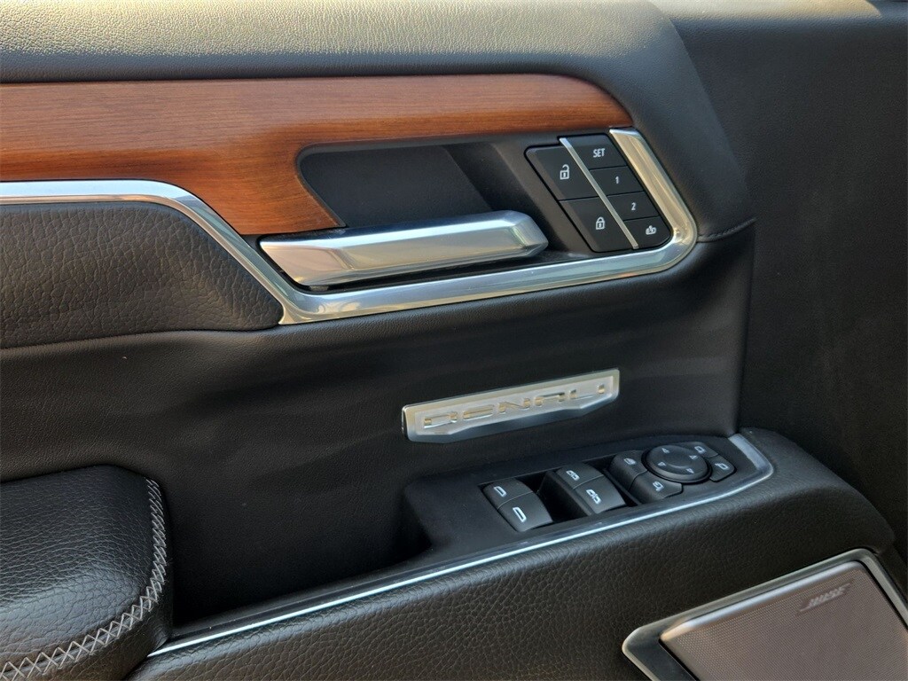 2022 GMC SIERRA - Image 30